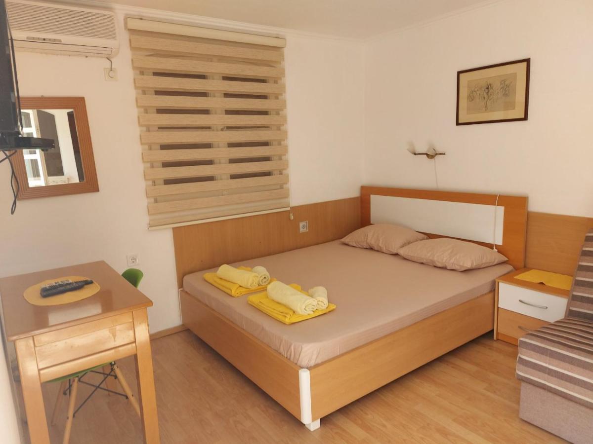 Apartment Bonus *