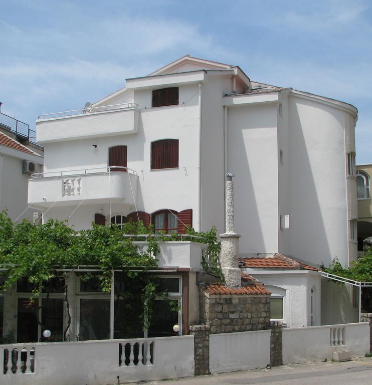 Bonus Apartment *